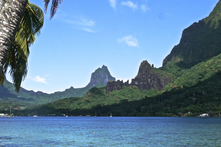 Driving around Tahiti: The Gateway to French Polynesia - Erika's Travels