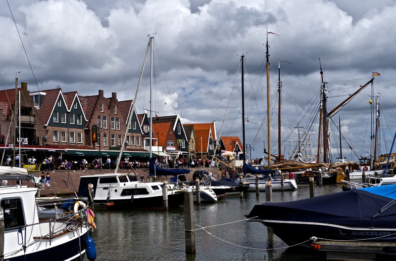 volendam-waterfront-netherlands