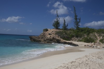 Best Beaches in St Martin: An Island Divided - Erika's Travels