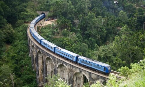 9 arch bridge in Ella Sri Lanka